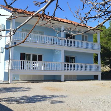 Apartments Charlie Krk Town Bagian luar foto