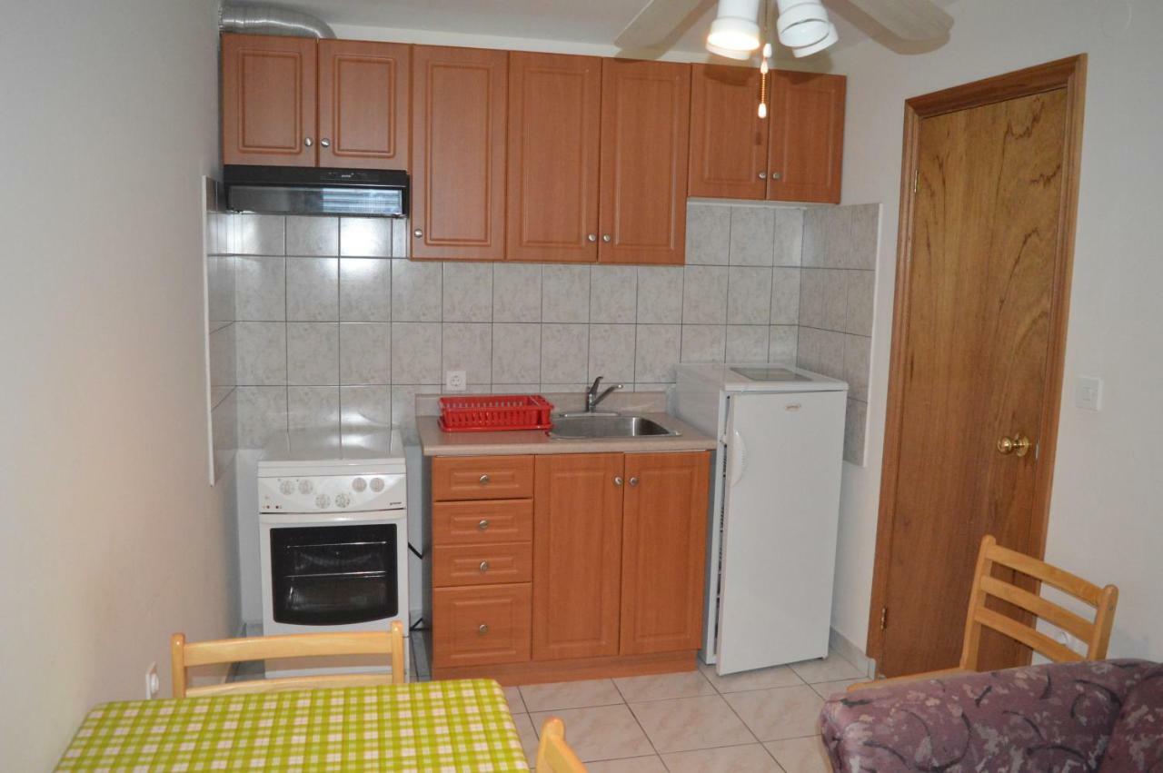 Apartments Charlie Krk Town Bagian luar foto