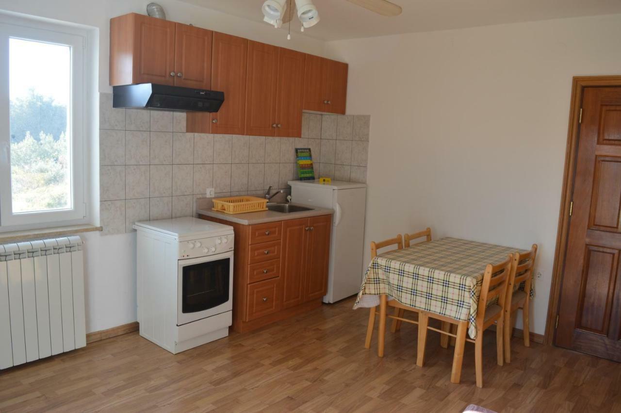 Apartments Charlie Krk Town Bagian luar foto